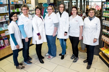 Das Team der Coppernicus Apotheke in Norderstedt